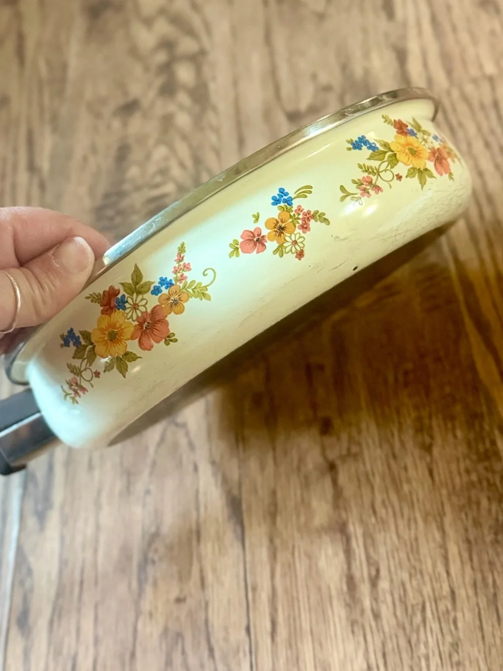 Vintage 70's JMP Sweet Flowers Floral Enamelware Pan Lid Retro Cookware Set